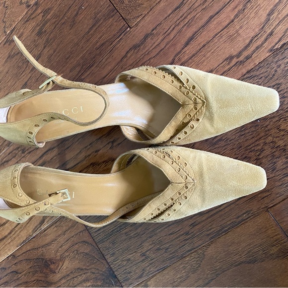 Suede Gucci Heel with Ankle Strap 8.5B - Picture 2 of 8